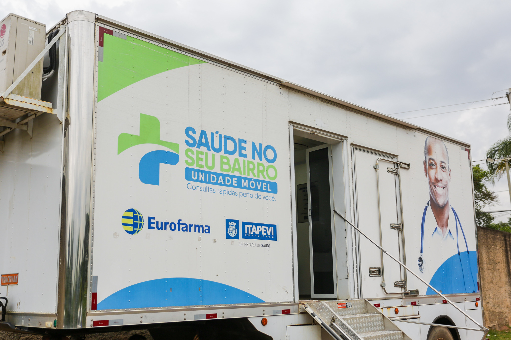 Carreta da Saúde atende no Monte Serrat