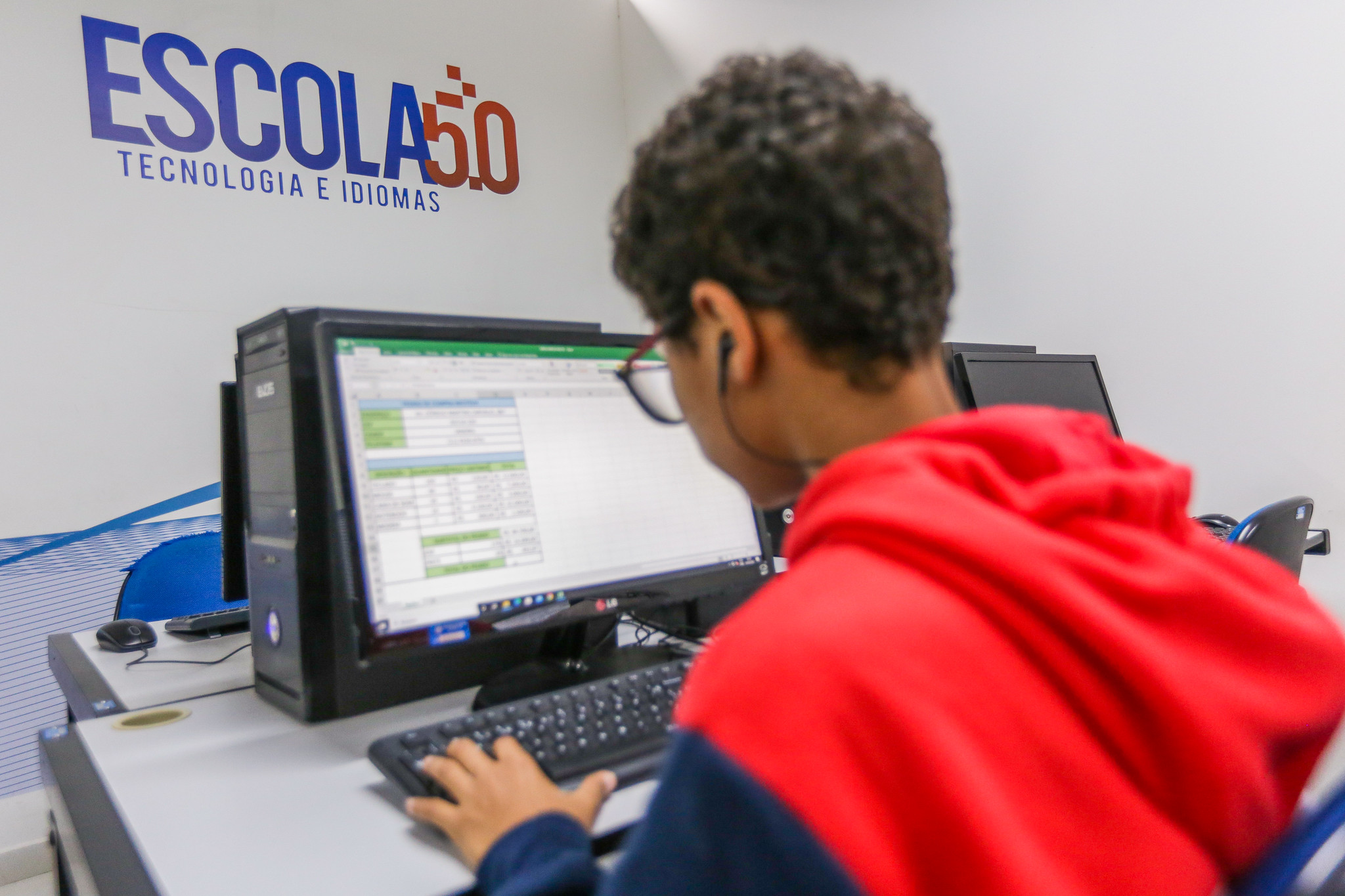 Escola 5.0 de Itapevi abre inscrições para cursos de idiomas e desenvolvimento pessoal