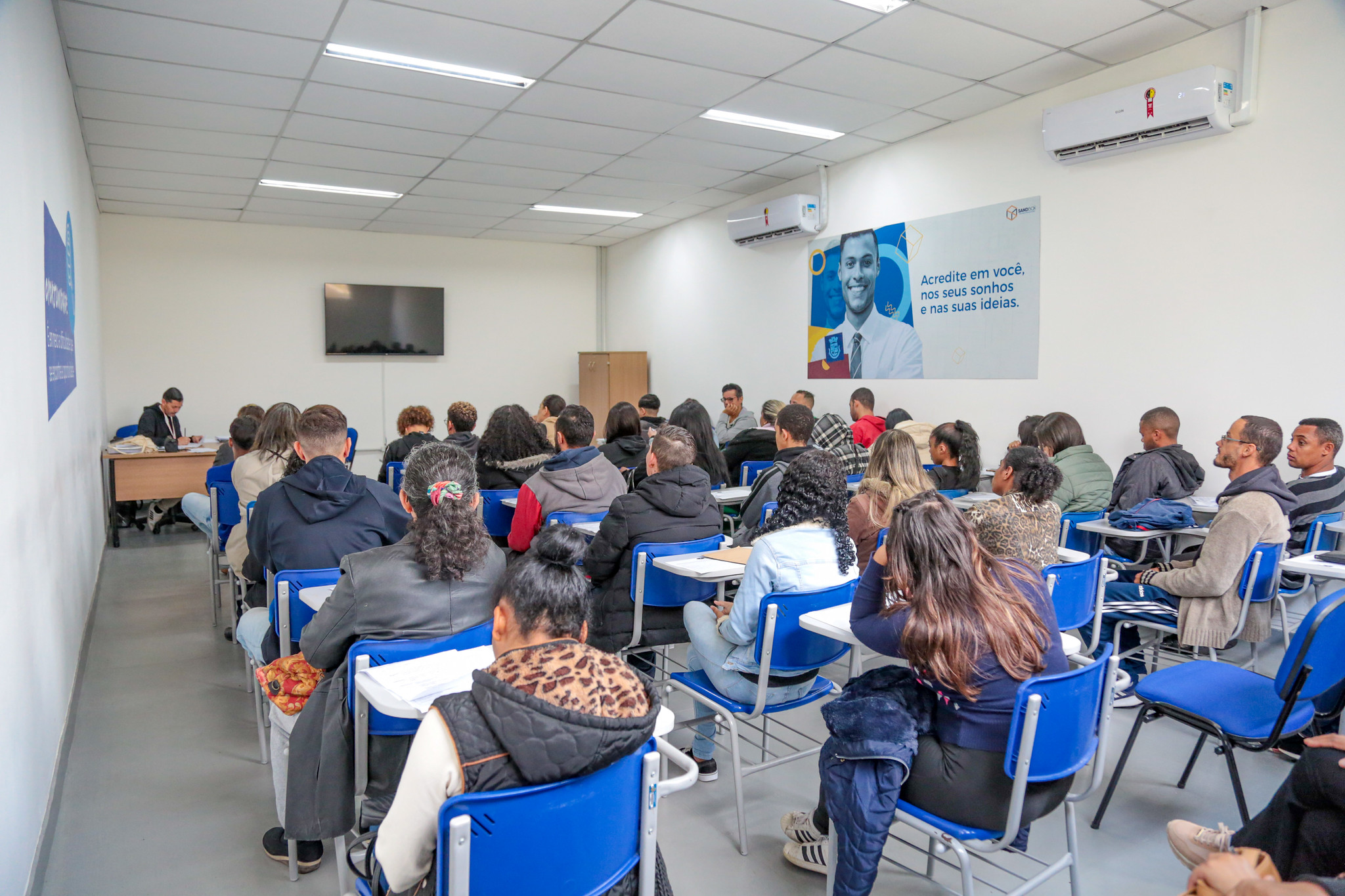 Itapevi oferece 300 vagas para auxiliar logístico em processo seletivo nesta quarta-feira (25)