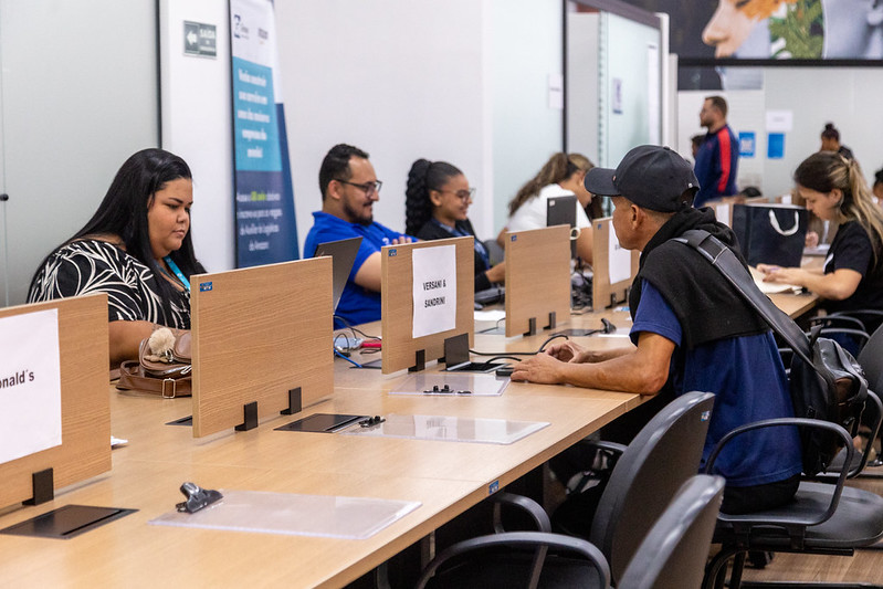 Itapevi abre mais de 1,1 mil vagas de emprego em diversas áreas nesta segunda-feira (30)