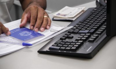 Itapevi abre mais de 1,3 mil vagas de emprego em diversas áreas nesta segunda-feira (23).