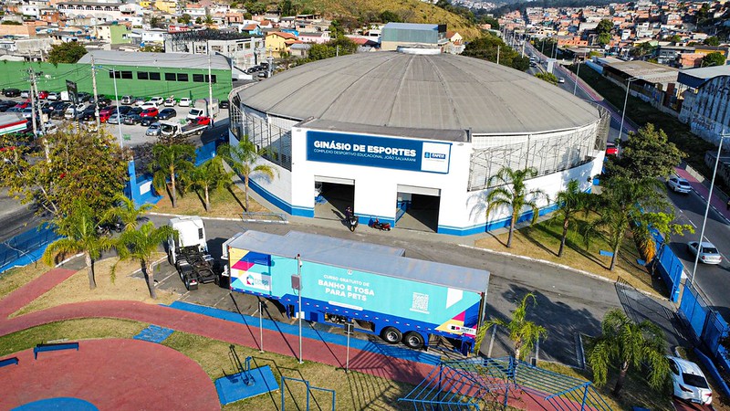 Carreta da Capacitação chega a Itapevi com cursos gratuitos na área de moda com aulas que começam na próxima segunda-feira (13)